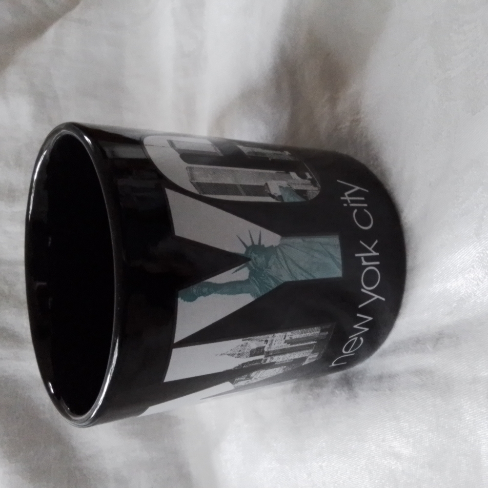 New York City skyline mug